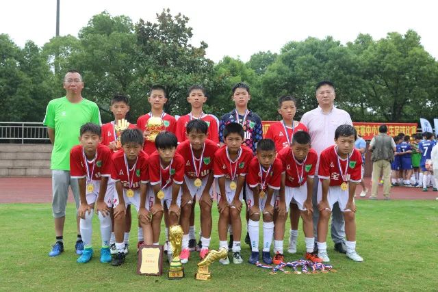 这赛季就这样了？曼联15轮过后仅仅排名第13位